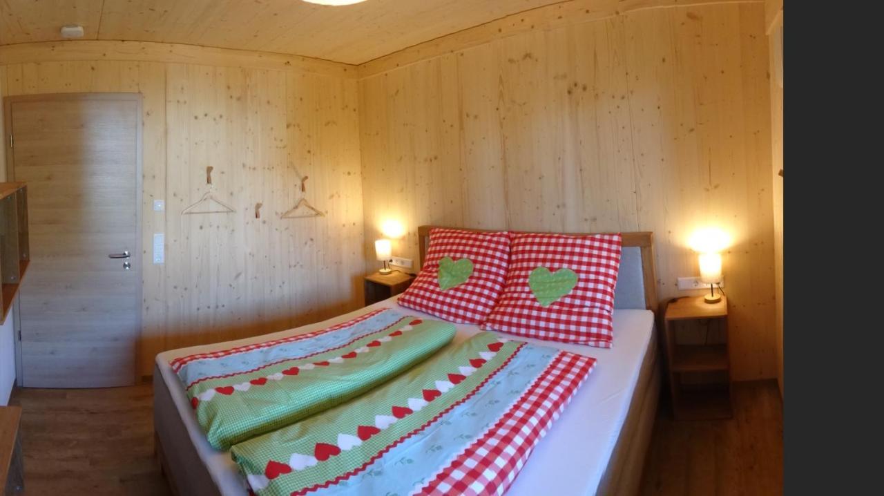 Waldblick Im Happy Allgaeu - Wohnung Mit Grosser Dachterrasse Leutkirch im Allgäu Dış mekan fotoğraf